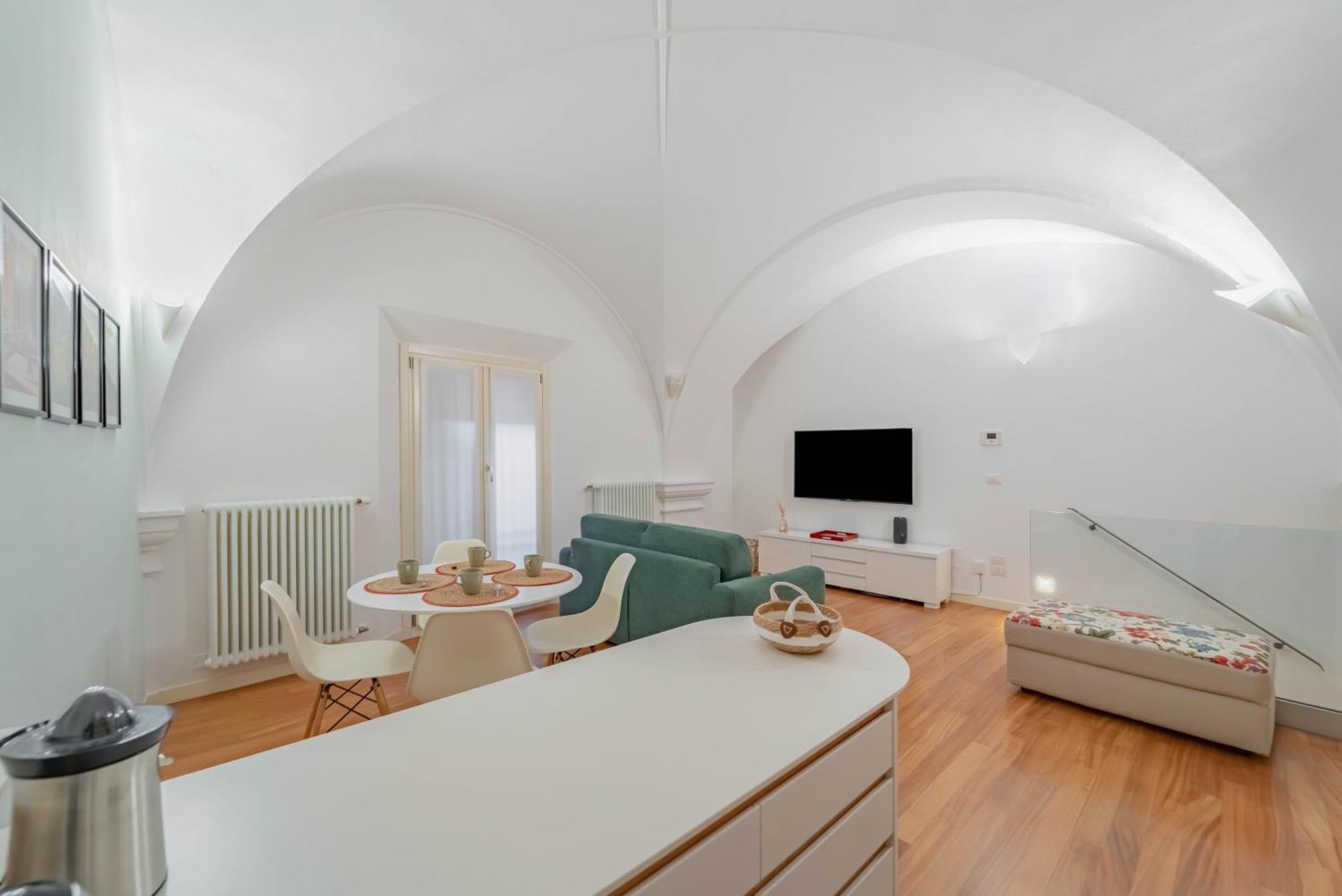 شقة Modern Flat - Borgonuovo 23 بولونيا المظهر الخارجي الصورة